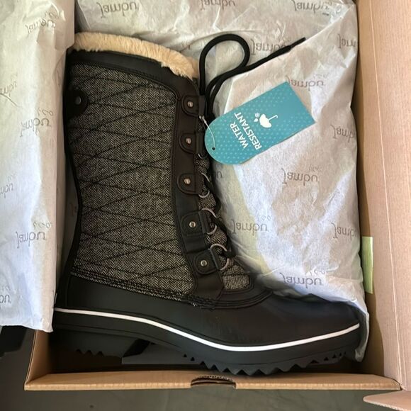 Women's Chilly Water Resistant Winter Duck Boot - Picture 2 of 4